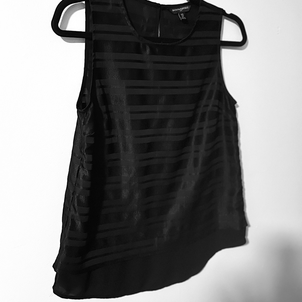Banana Republic black sleeveless top